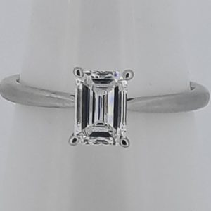 1.00CT emerald lab grown diamond set in platinum solitaire ring (C4)